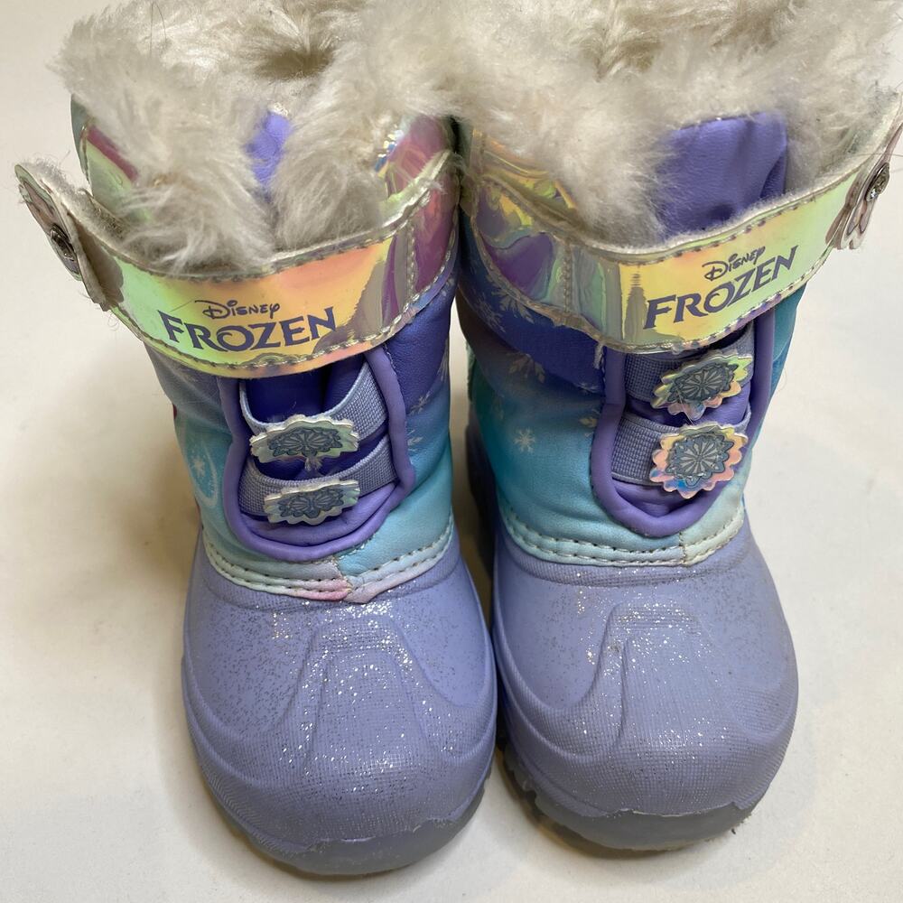 Frozen Little Girl’s Youth Light Up Furry Glittery Snow Boots Sz 6 Disney